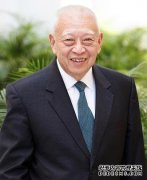 全国政协副主席董建华就全国两会开幕发表声明